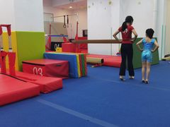 -蜩动儿童运动成长馆(恒生万鹂广场店)