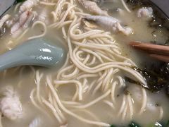 招牌黄鱼面-明呈黄鱼面馆(斜土路店)
