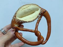 德国结-初一·BAKERY