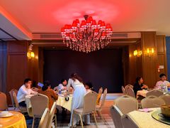 -鹏城人家海鲜酒家·23年老字号(较场尾店)