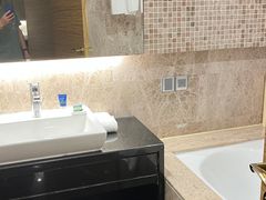 -青岛城阳宝龙福朋喜来登酒店