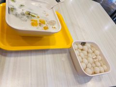 -满记甜品(优客百盛店)