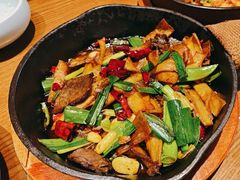 -云海肴·汽锅鸡·云南代表菜(天山百盛优客店)
