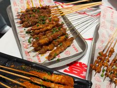 -肥肥虾庄·金牌油焖大虾(汉口城市广场店)