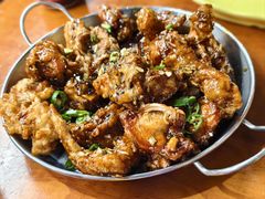 -BHC炸鸡(明洞总店)