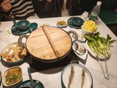 -椰子湾·海南火锅·糟粕醋·椰子鸡(正大广场店)