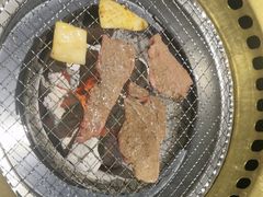 -山川小町·极番烧肉(新地假日广场店)