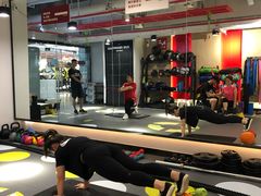 -汗水空间私教健身连锁(SM广场店)