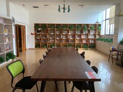 蓝精灵创客图书馆-蓝精灵创客少儿编程(百步亭中心)