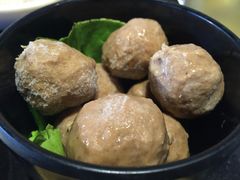 撒尿牛丸-纸盐河码头火锅(十八梯店)