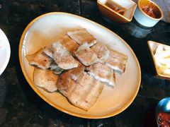 五花肉-雾山韩式烤肉·海南糟粕&椰子鸡火锅·海景餐厅(三亚绿发山海天JW万豪酒店)