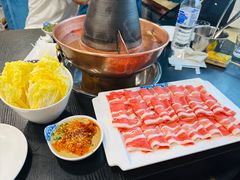 -楼外楼大刀肉传统火锅居(幸福街店)