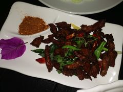 -拾光音乐餐酒吧(告庄星光夜市店)