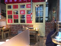 大堂-么肆烤肉·中式自助·烤肉大排档(街道口季佳PAI店)