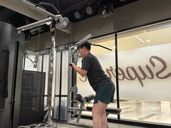 -超级猩猩健身·私教(上海体育场店)