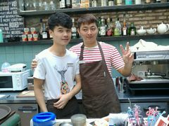 -杨桃院子咖啡吧(中华红墨店)