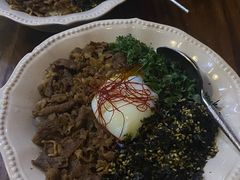 -CowCow其其·牛杂咖啡公司(六运店)