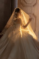-青禾蒙娜丽莎婚纱摄影(武汉总店)