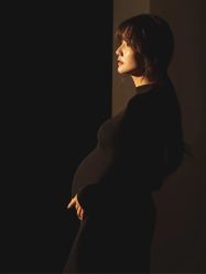 点击看大图 -专注孕妇照亲子照·纪田摄影