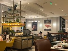 -港丽餐厅(高德置地店)