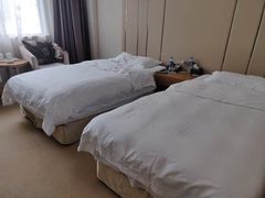 -雍村饭店(西安钟楼大差市地铁站店)