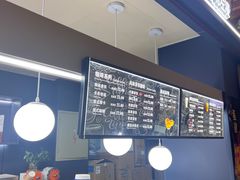 -淀山湖服务区餐厅