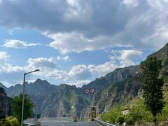 -十渡高山漂流