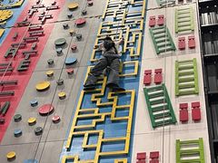 -极限PLAY运动娱乐新世界·团建派对表演休闲馆·室内高空游乐园