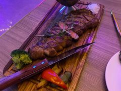 -J·one Bistro吉萬酒厨·牛排