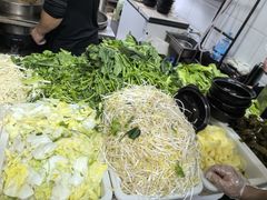 -曹宝林砂锅麻辣烫(星光路店)
