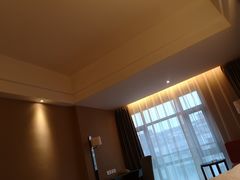 -扬州中集格兰云天大酒店