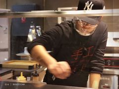 -HIGH FIVE哈福手工汉堡(桂林路店)