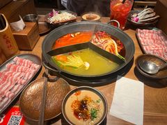 -巴卤社老火锅(财富店)