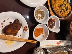 -三个大叔烤羊肉串·歌手驻唱·碳烤鲜肉(西三旗店)