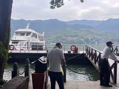 -严子陵钓台(富春江小三峡)