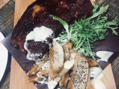 纸牌屋美式炭烤肋排-吃饼人西餐(南开店)