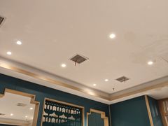 -绿草地·湘菜(7mall店)