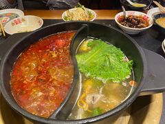 -沸炉重庆老火锅(军事博物馆店)