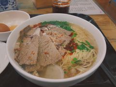 -陇上全荟兰州传统牛肉面(延吉路店)