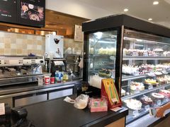 -85度C(生甜甜圈研究工坊·上海局门店)