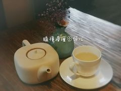 野菊花茶-Carbon莫卡哆·意大利复古集市餐厅(杭州大厦店)