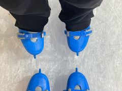 -正佳冰河湾真冰滑冰场