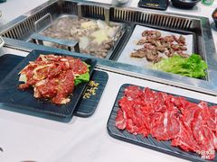 -犇牛记·鲜牛肉火锅