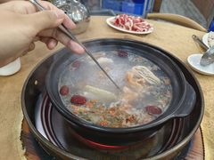-濠轩阁特色生蚝火锅(水湾路店)