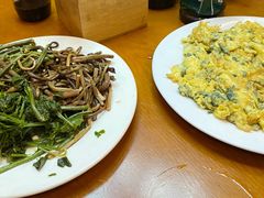 -河鱼鲜特色农家院