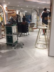 -苏豪路易士·嘉玛发廊