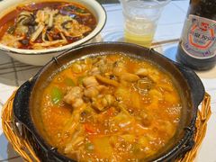 砂锅酸笋牛蛙-丽丽三鲜螺蛳粉(田林路店)