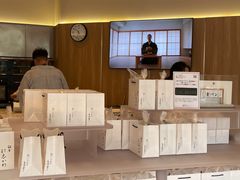 -银座仁志川·生吐司专门店(香港广场店)