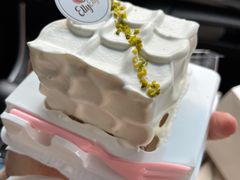 -爱丽优甜ellyelly