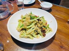 -八大碗·地道东北菜(白塔堡店)